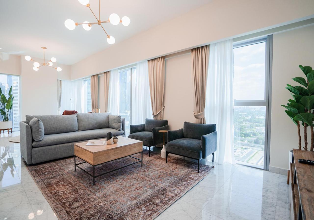 Nasma Luxury Stays - Central Park Tower Dubai Esterno foto
